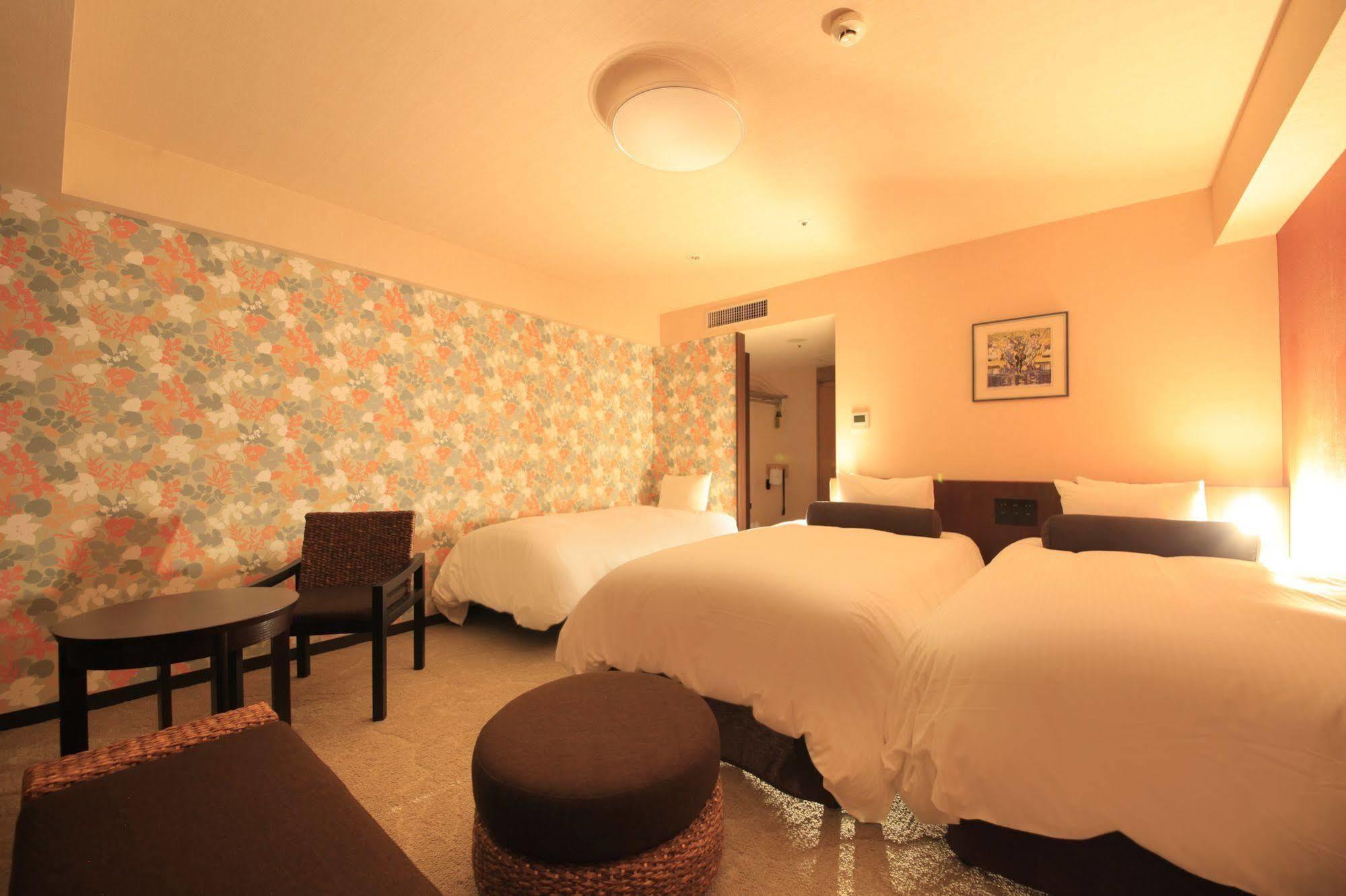Richmond Hotel Naha Kumoji Dış mekan fotoğraf